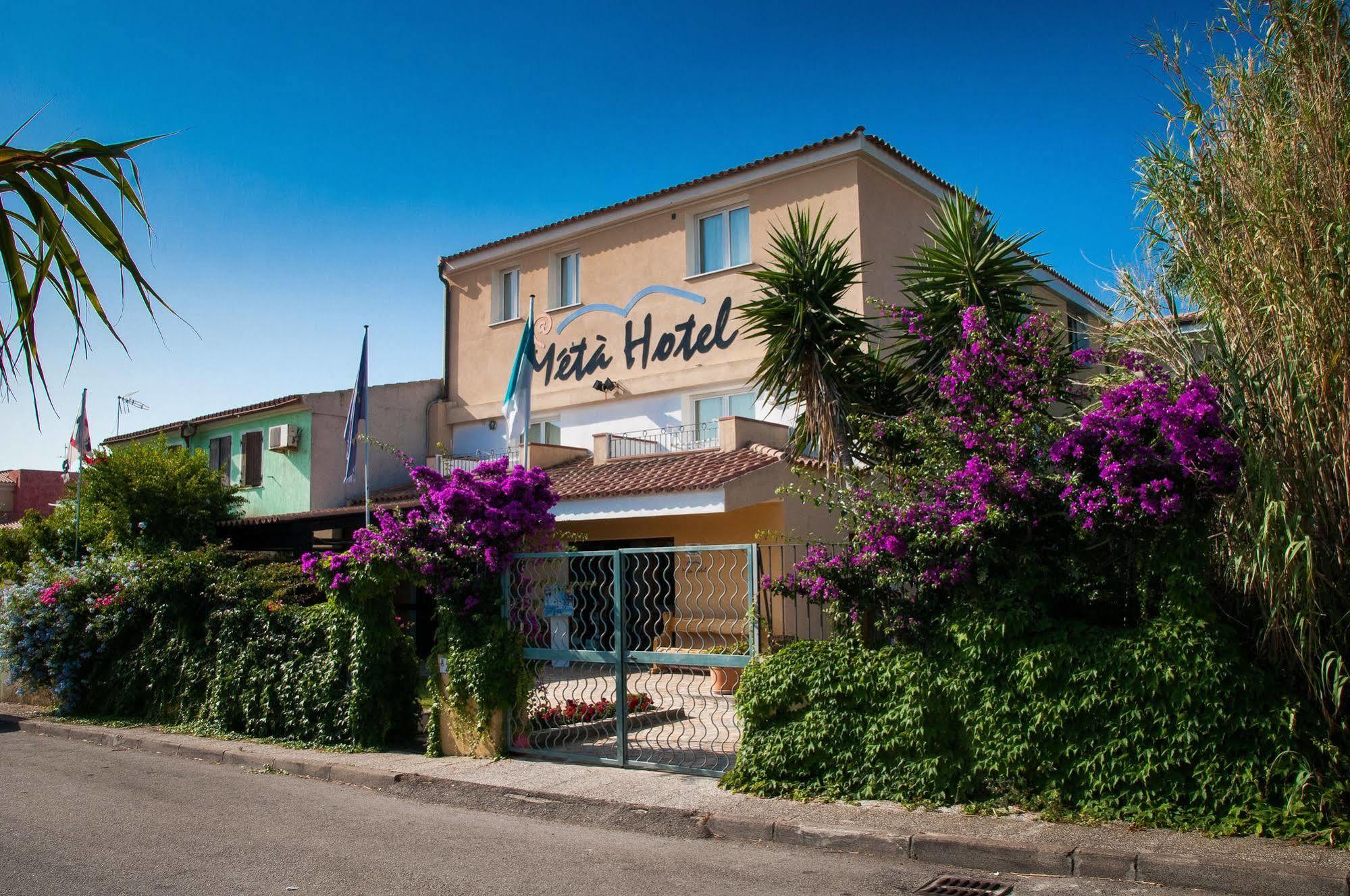 Meta Hotel Санта-Тереза-Галлура Экстерьер фото